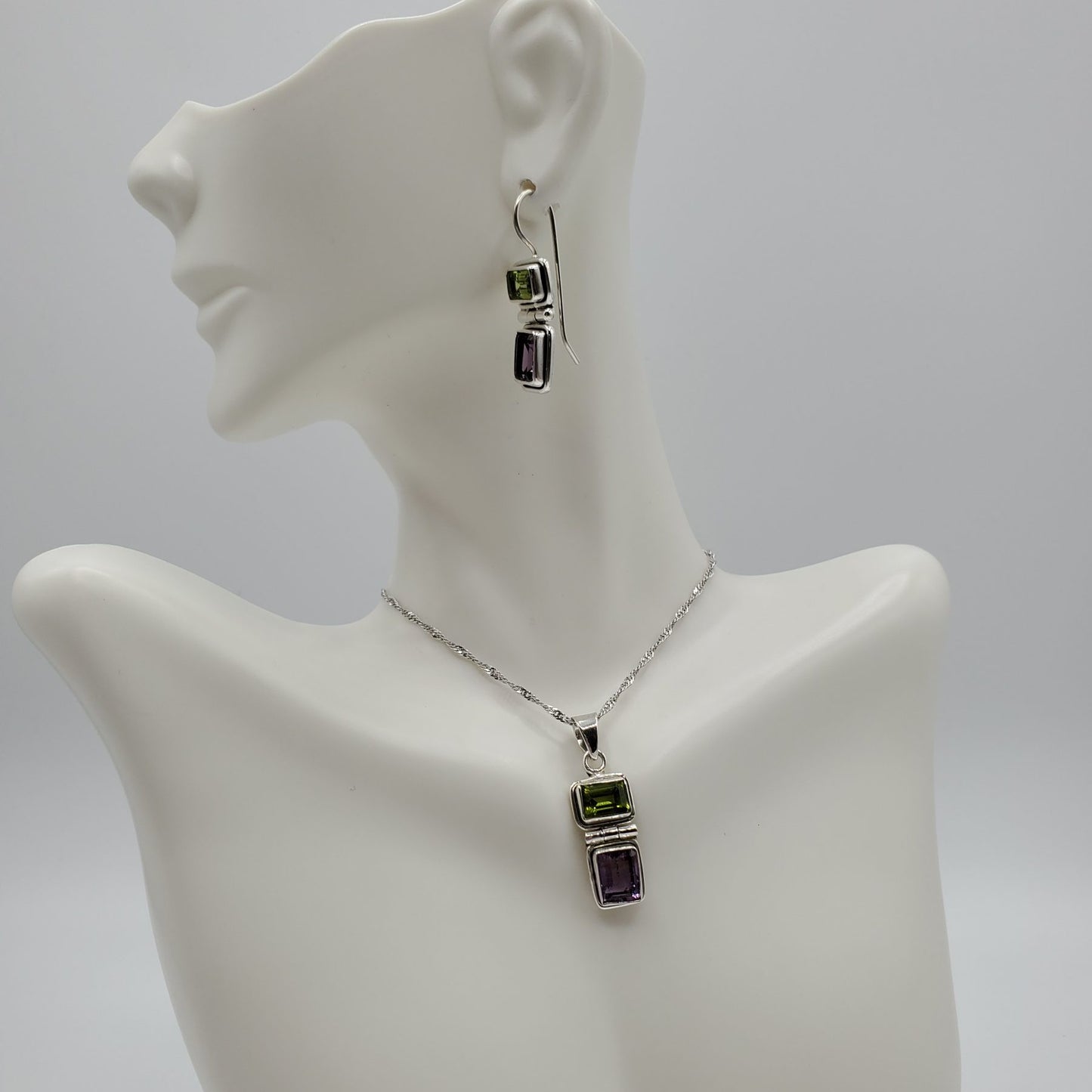 Sterling Silver Peridot and Amethyst pendant/earring gift set