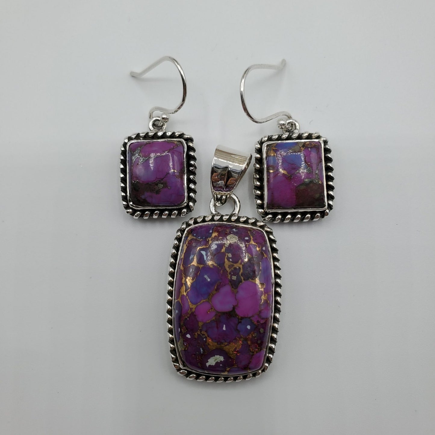 Mohave Purple Copper Turquoise pendant, earring and ring set.