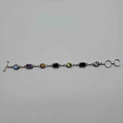 Blue Topaz, Garnet, Peridot, Iolite, Citrine, Labradorite, Amethyst, and Moonstone Bracelet