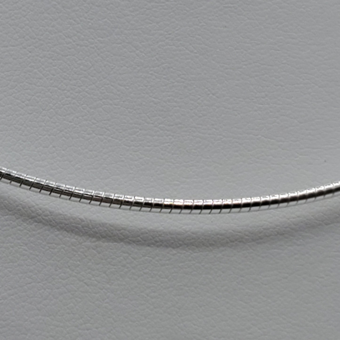 18" Omega .925 Sterling Silver Choker