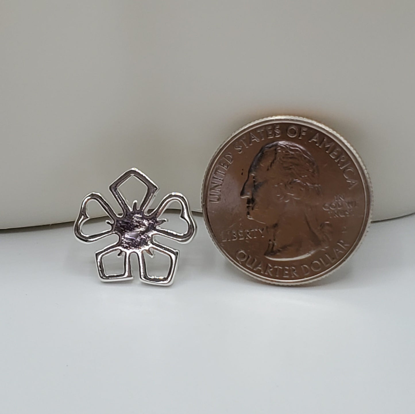 Sterling Silver Flower Necklace with Earrings.