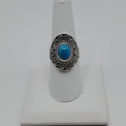 .925 Sterling Silver Ring with Turquoise Cabochon