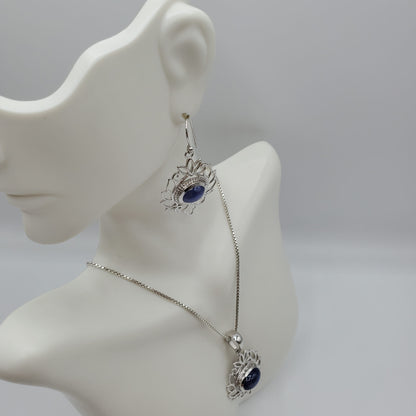 Tanzanite Necklace and Earring set.