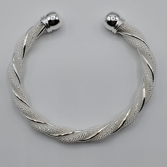 Trending Fashion .925 Silver Twist Open Bangle Bracelet 7"