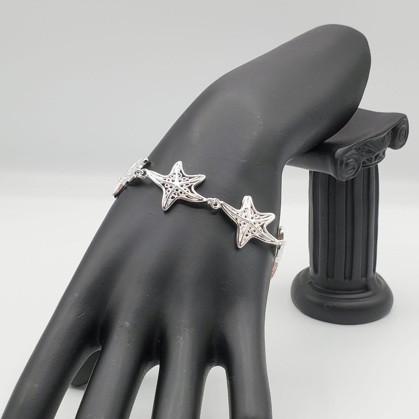 .925 Sterling Silver Starfish Bracelet