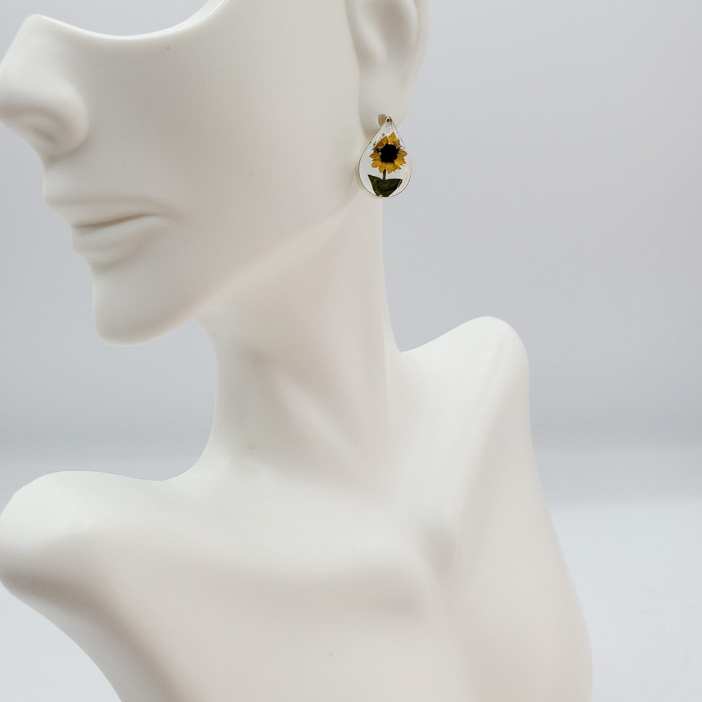 Teardrop sunflower stud earrings