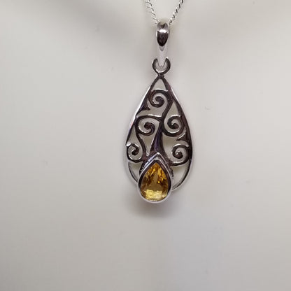 Honey Topaz pendant with matching earrings set