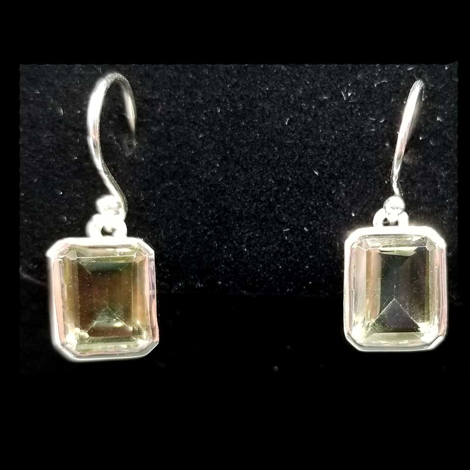 Green Amethyst Dangle Earring